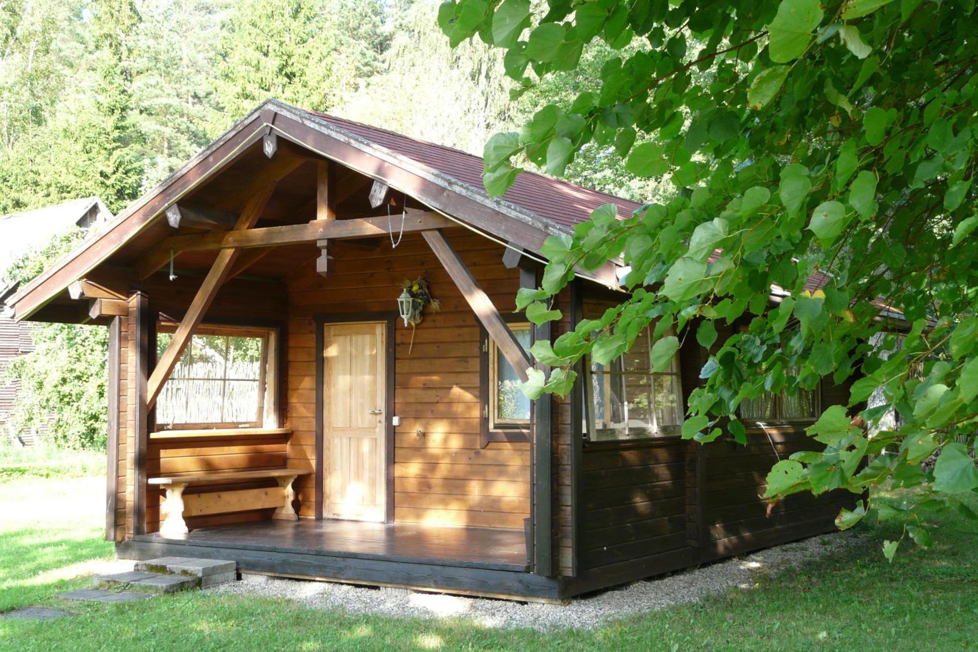 Hotel Viesu Nams Vecmuiza à Tūja Extérieur photo